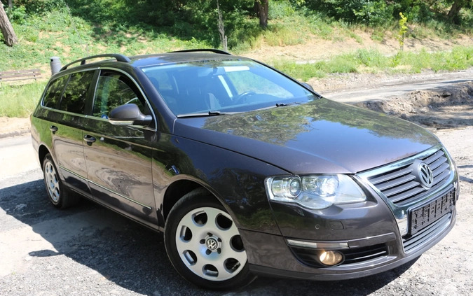 Volkswagen Passat cena 19999 przebieg: 199000, rok produkcji 2010 z Jastrzębie-Zdrój małe 79